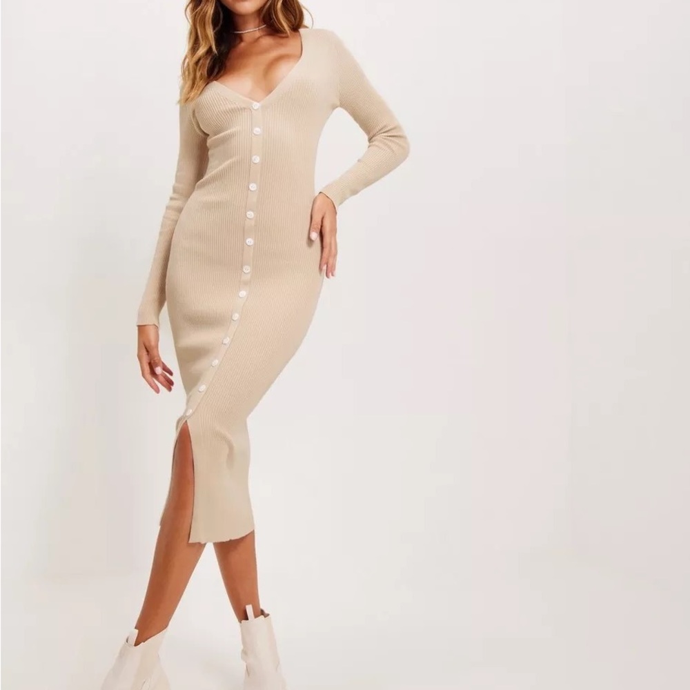 Glamorous knit dress size 4